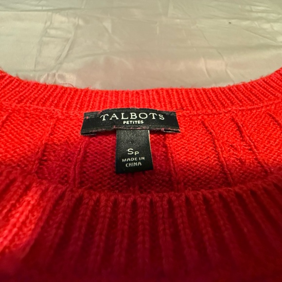 Talbots Red Pop Soft Cable Knit Crewneck Sweater w/ Gold Button Shoulder Size SP - Picture 6 of 11